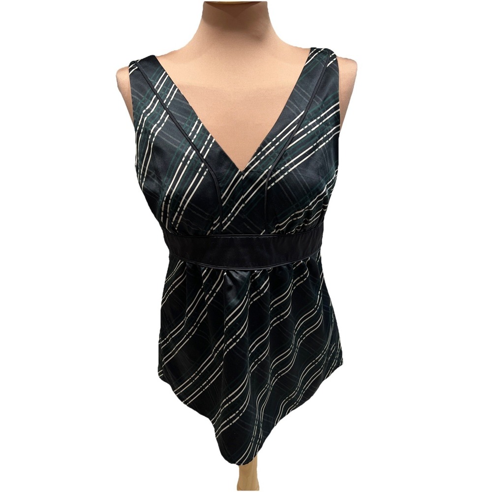 New York & Co Plaid Sleeveless Babydoll Top Black Green Holiday Dark Academia 6